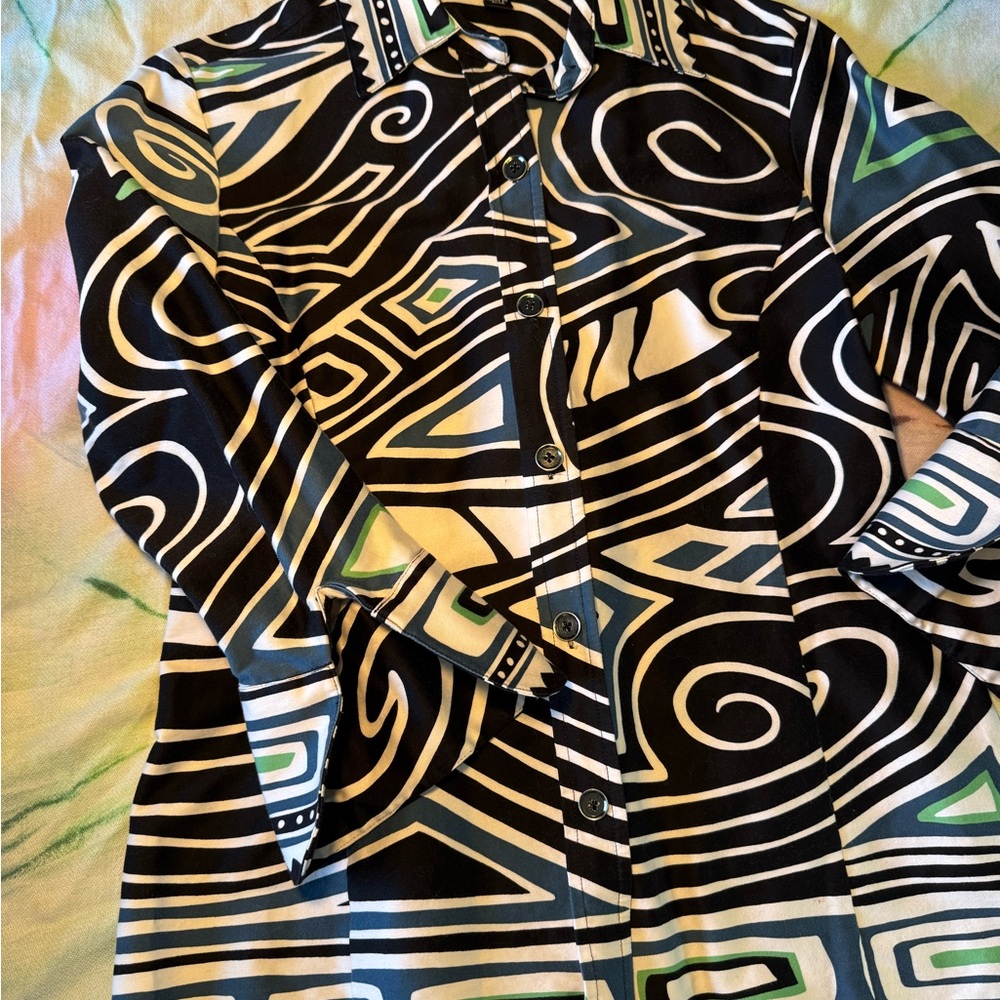 Ellen Tracy Abstract Button Down Top With Blue Gr… - image 4